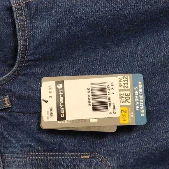 NWT Carhartt Womens Flame Resistant Jeans Size 2/28 - Picture 4 of 12